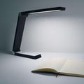 Lampe de Bureau Triangle Rechargeable Design