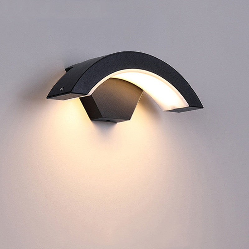 LED Wall Light Curved Moon Induction Wall Light – detail view 2 | Belloriana