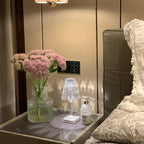 Cristal rechargeable atmosphere lamp on a dinner table