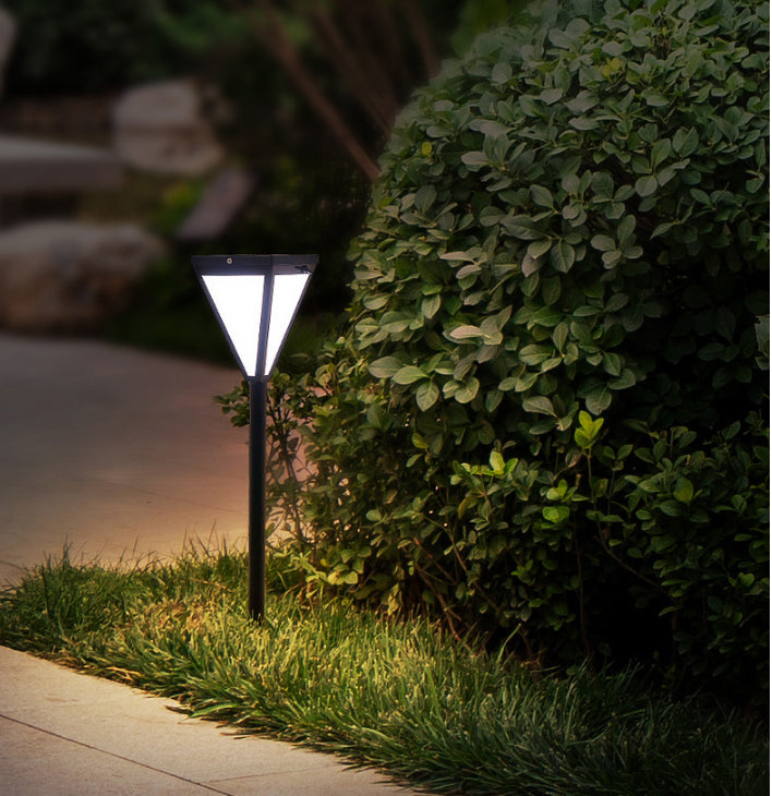 Villa Minimaliste ground light close-up