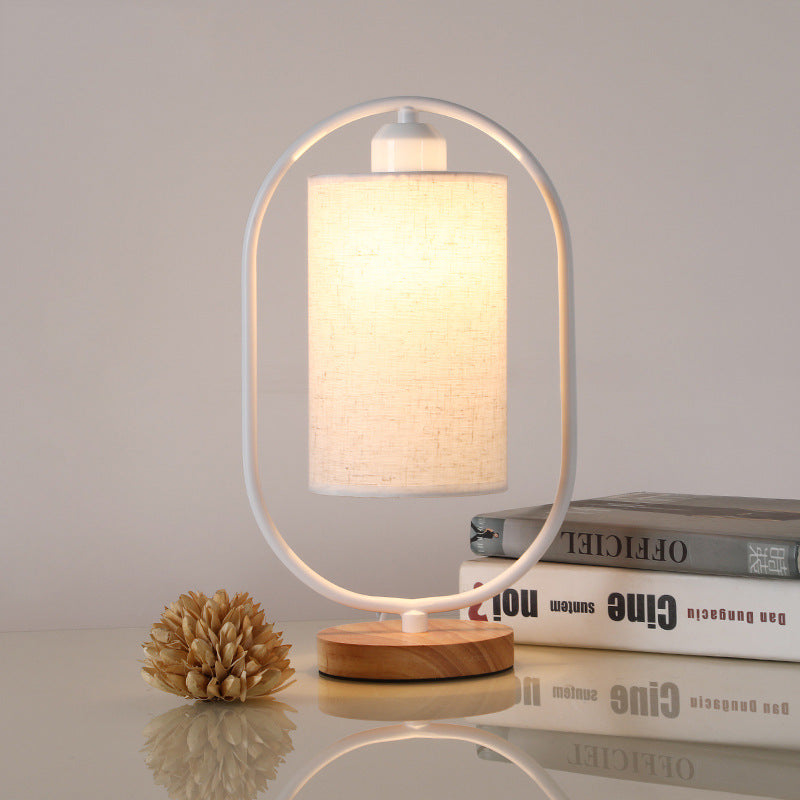 Bedroom Bedside Lamp – detail view 1 | Belloriana