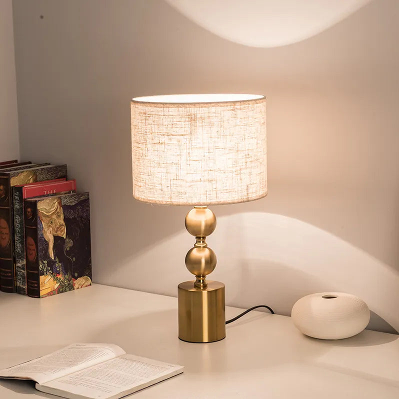 Lampe Petit Or ambiance bureau