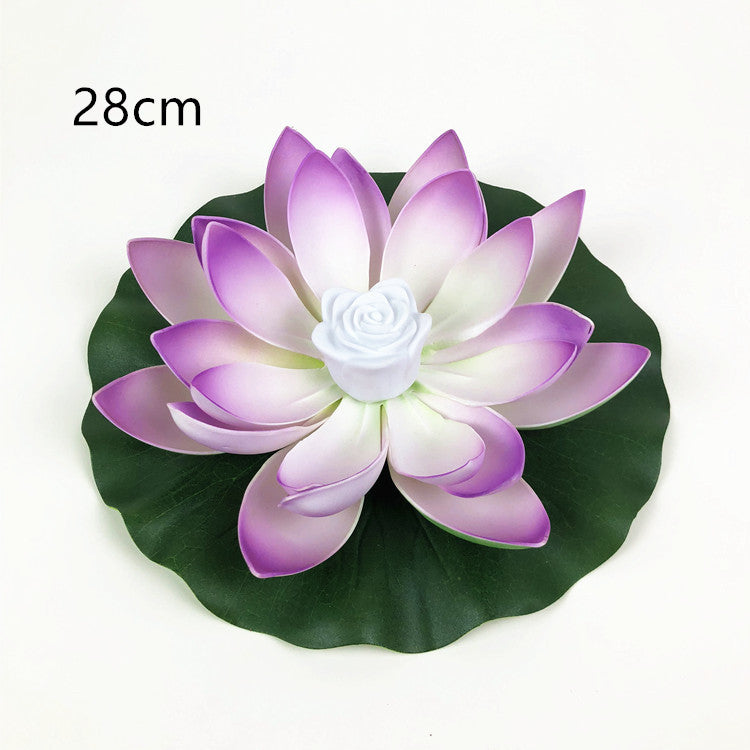 LED Lotus Lamp – detail view 2 | Belloriana