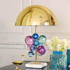 Grandeur lamp detail of shade and base