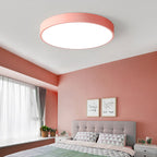 Modern Minimalist Ceiling Light – detail view 1 | Belloriana