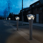 Carré modern square landscape light in a garden