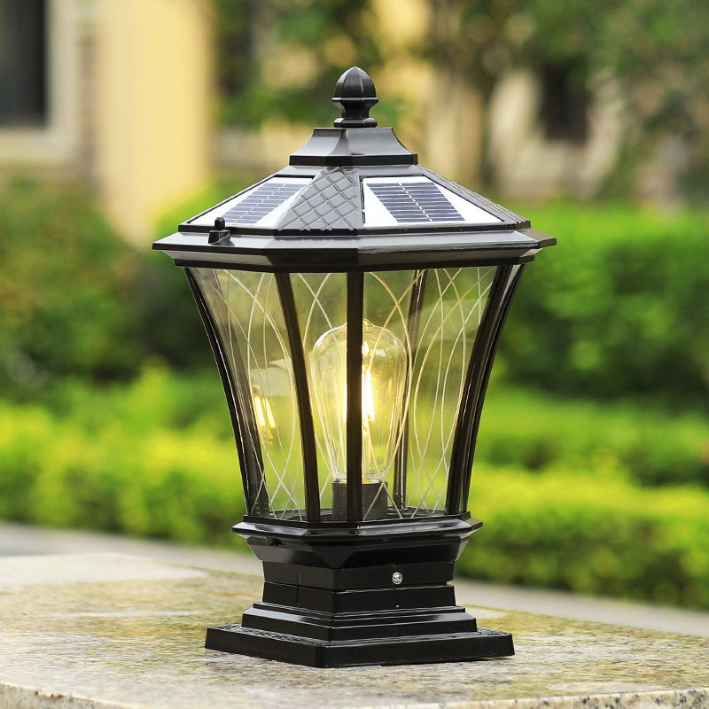 Colonne Solaire European courtyard light on a gatepost