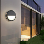 Nordique wall lantern full silhouette