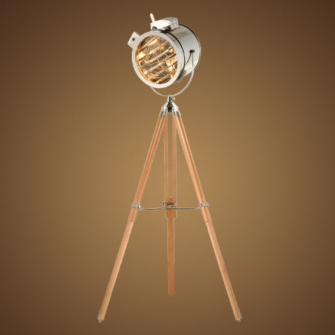 Stage Floor Lamp Industrial Style Tripod – detail view 3 | Belloriana