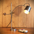 Lampe de table industrielle en métal réglable